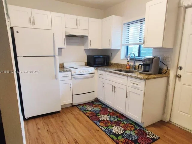 700 SE 14th Ct # 3, Fort Lauderdale FL 33316