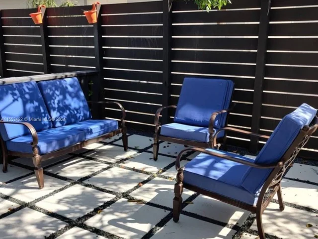 700 SE 14th Ct # 3, Fort Lauderdale FL 33316