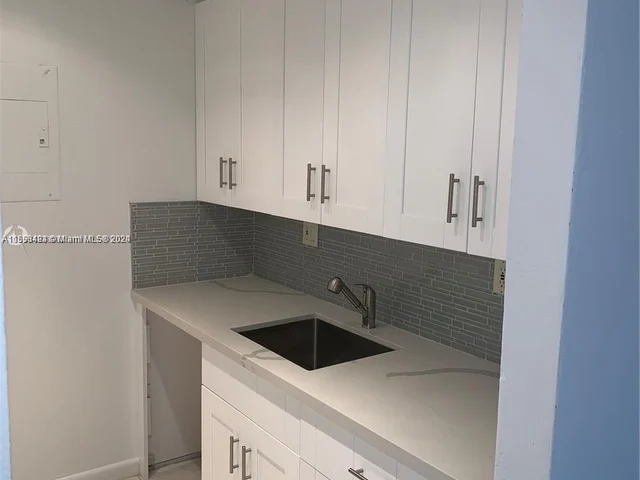 7425 SW 152nd Ave # 205, Miami FL 33193