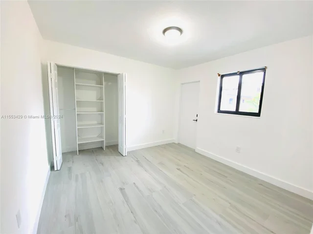 3240 Mary St # S304, Miami FL 33133