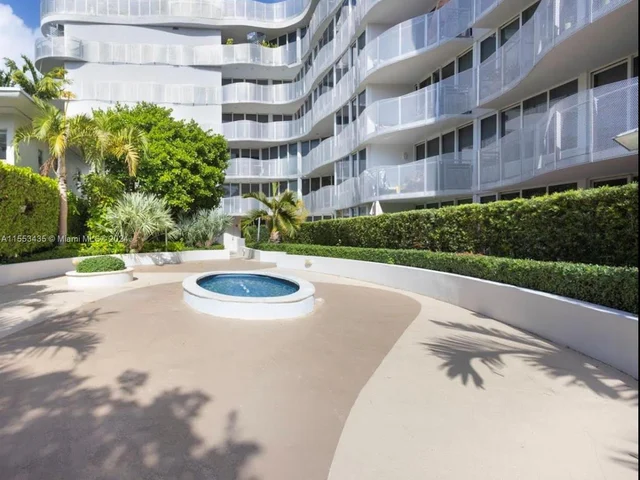 2100 Park Ave # 109, Miami Beach FL 33139