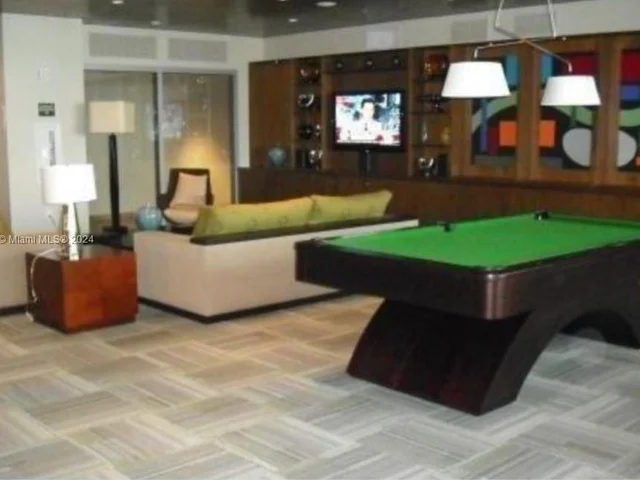 2641 N Flamingo Rd # 2605N, Sunrise FL 33323