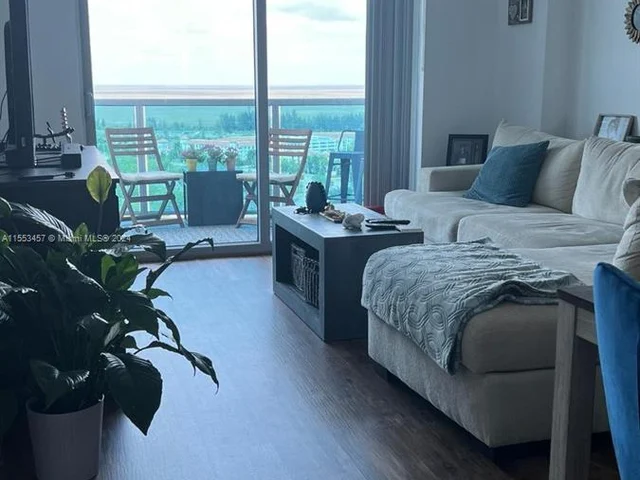 2641 N Flamingo Rd # 2605N, Sunrise FL 33323