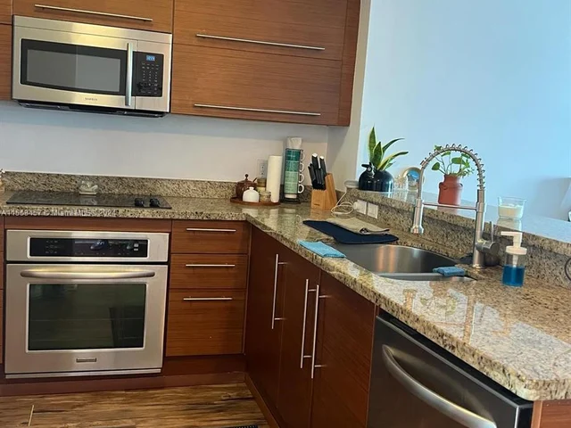 2641 N Flamingo Rd # 2605N, Sunrise FL 33323