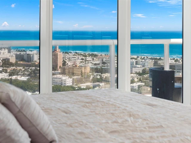 450 Alton Rd # 3010, Miami Beach FL 33139