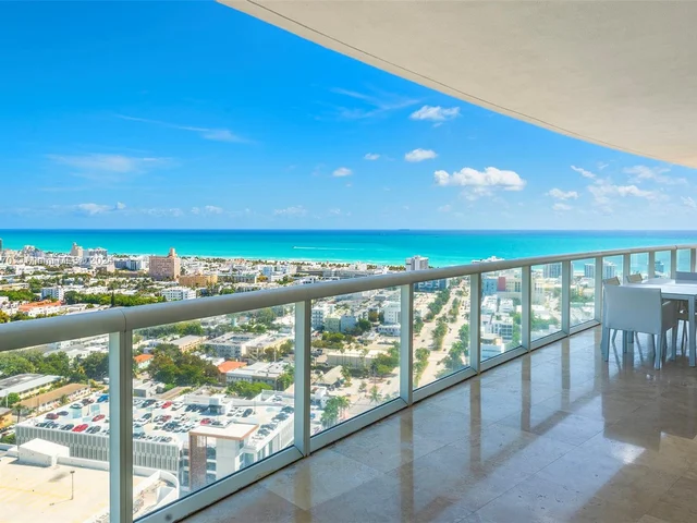 450 Alton Rd # 3010, Miami Beach FL 33139