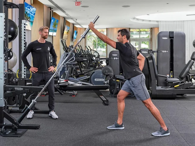 450 Alton Rd # 3010, Miami Beach FL 33139