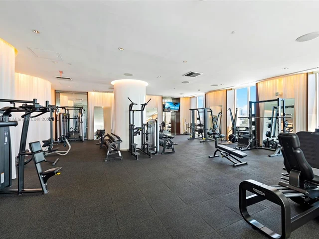 450 Alton Rd # 3010, Miami Beach FL 33139