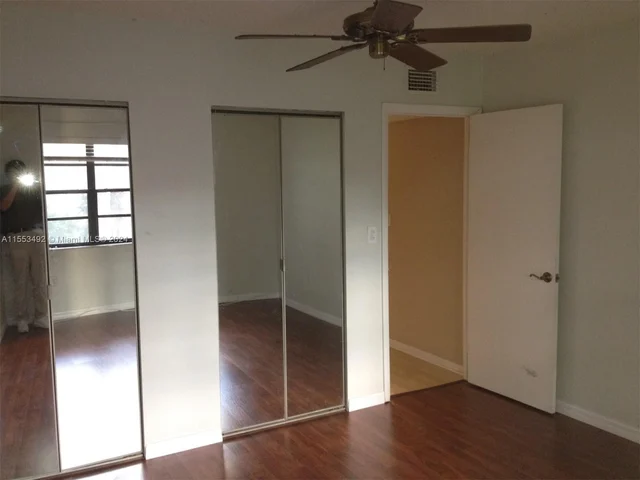 8267 SW 128th St # 203, Pinecrest FL 33156