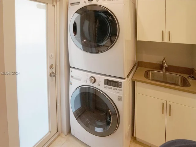 630 Tiziano Ave, Coral Gables FL 33143