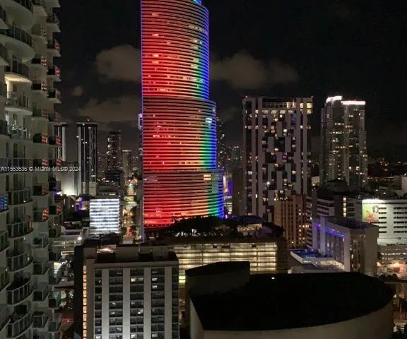 41 SE 5th St # 1507, Miami FL 33131