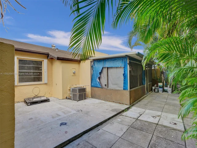 3118 NW 204th Ln # 3118, Miami Gardens FL 33056