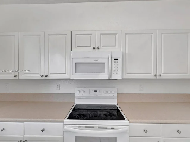 13326 SW 128th Psge, Miami FL 33186