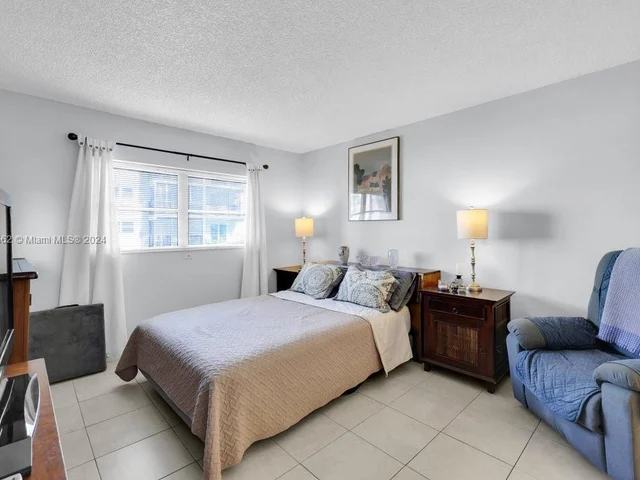 1750 NW 3rd Ter # 104C, Fort Lauderdale FL 33311