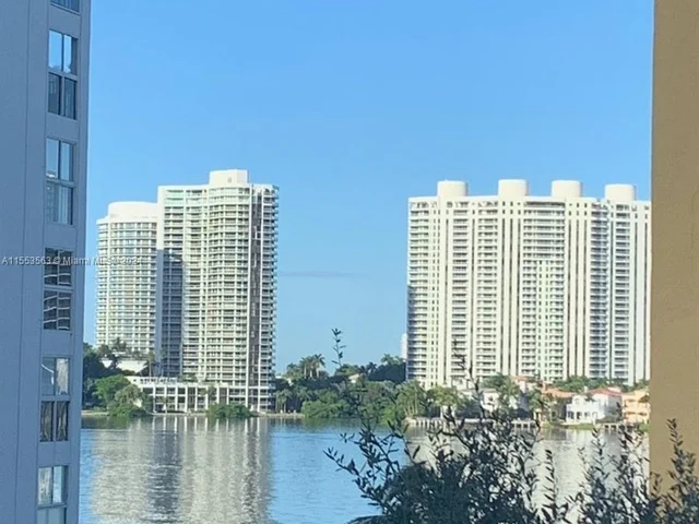 17801 N Bay Rd # 503, Sunny Isles Beach FL 33160