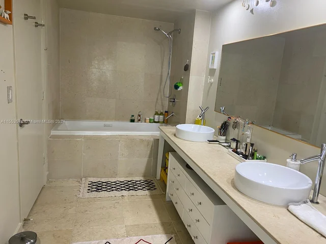 495 Brickell Ave # 2609, Miami FL 33131