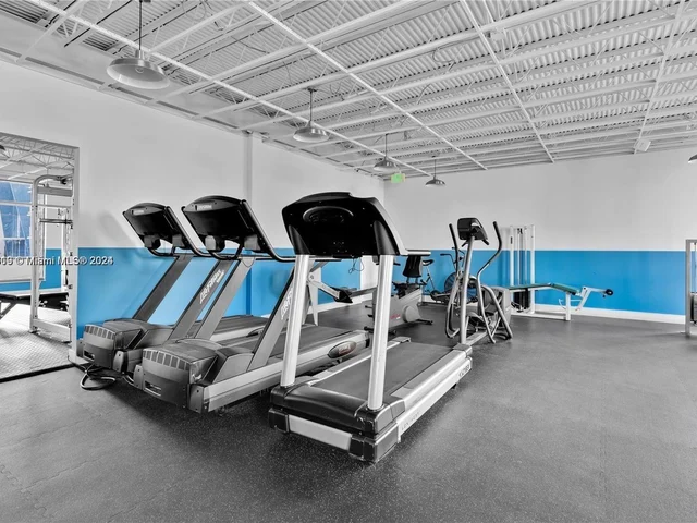 1600 S Ocean Dr # 18I, Hollywood FL 33019