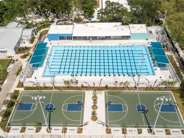 1937 SW 16 Ave, Miami FL 33145