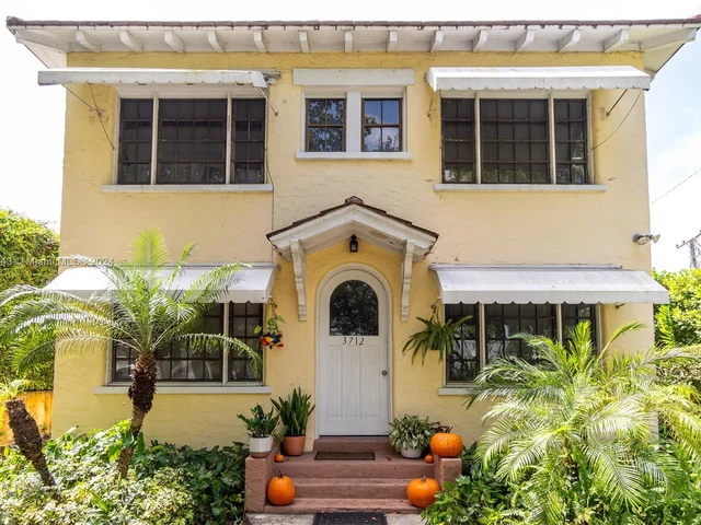 3712 Anderson Rd # 2, Coral Gables FL 33134