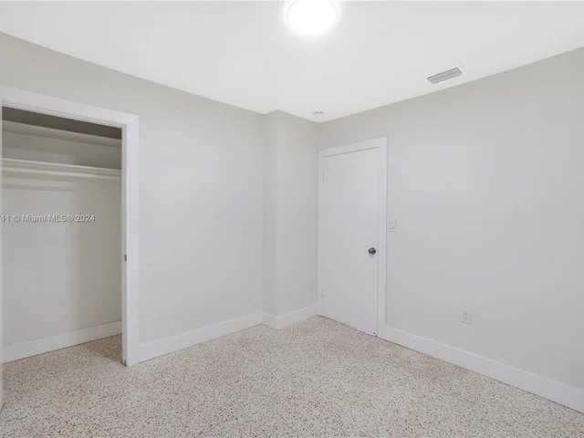 920 NW 201st St, Miami Gardens FL 33169