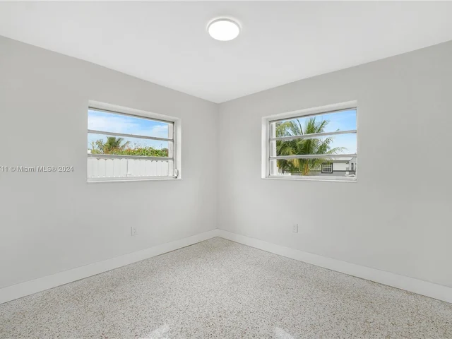 920 NW 201st St, Miami Gardens FL 33169