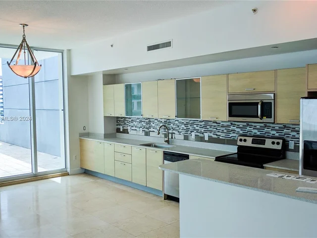 350 NE 24th St # 905, Miami FL 33137