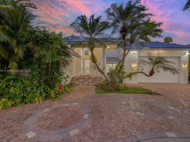 6681 SW 155th Ave, Miami FL 33193