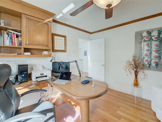 6681 SW 155th Ave, Miami FL 33193