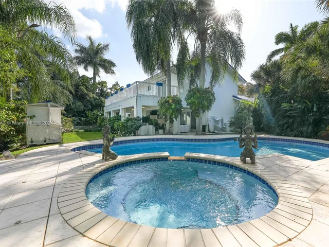 6681 SW 155th Ave, Miami FL 33193