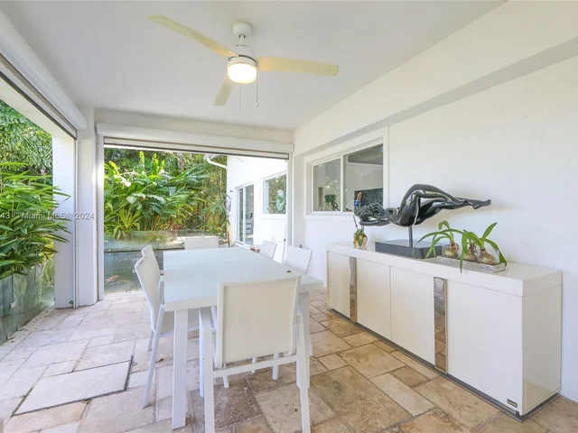 6681 SW 155th Ave, Miami FL 33193