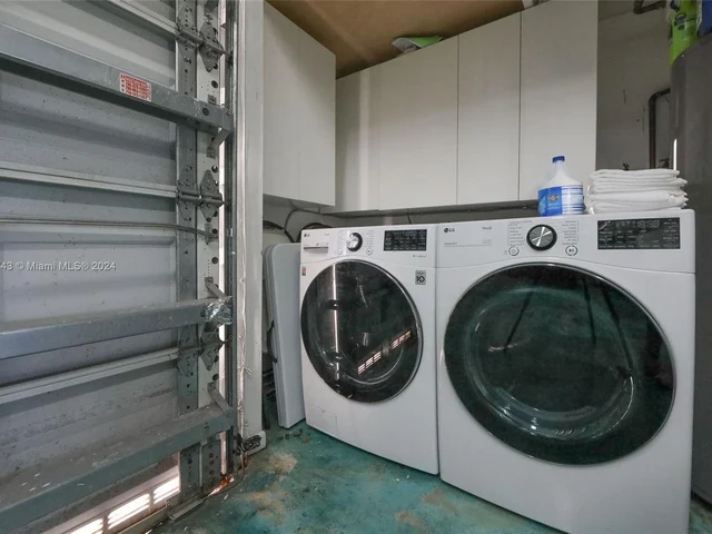 6681 SW 155th Ave, Miami FL 33193