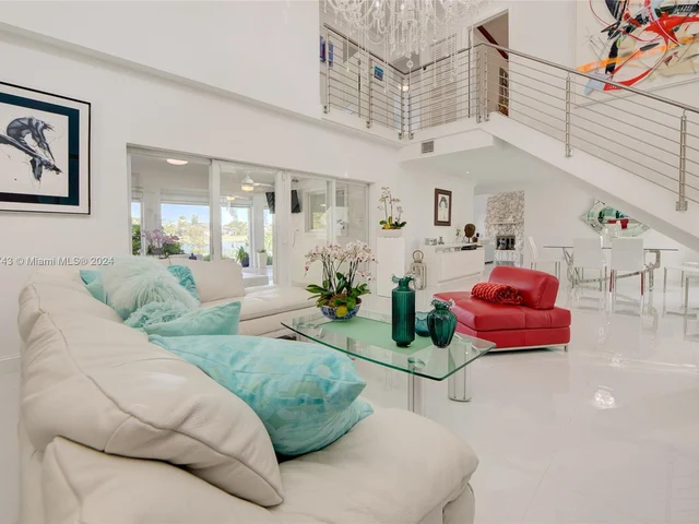 6681 SW 155th Ave, Miami FL 33193