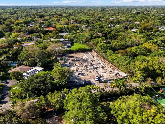 6730 SW 115th St, Pinecrest FL 33156