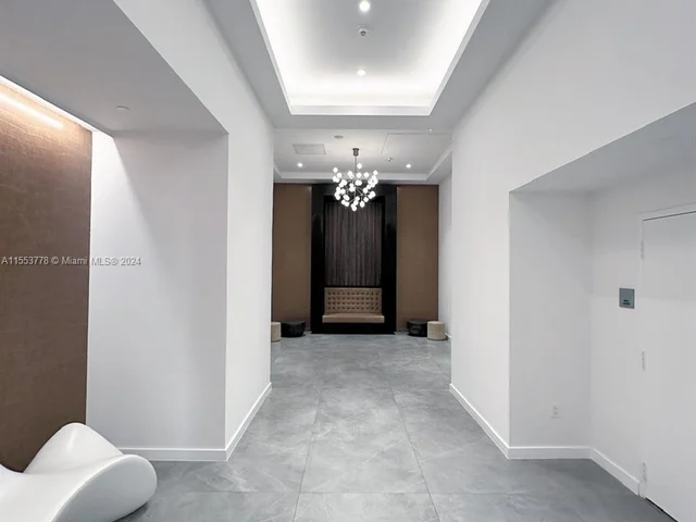 350 S Miami Ave # 1215, Miami FL 33130