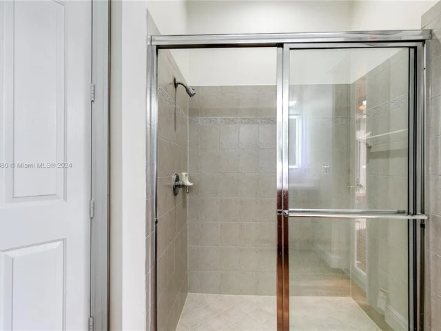 15036 SW 39th St, Davie FL 33331