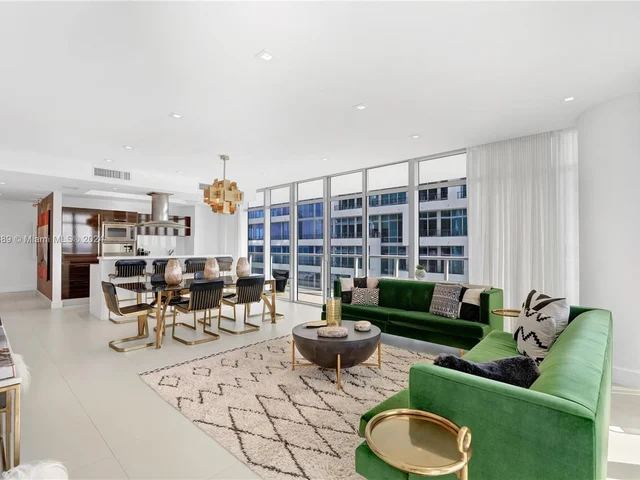 3737 Collins Ave # 703, Miami Beach FL 33140