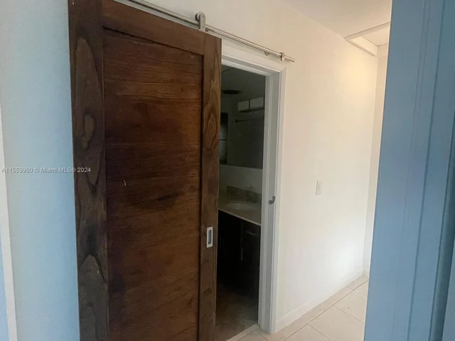 709 NE 25th Ave, Pompano Beach FL 33062