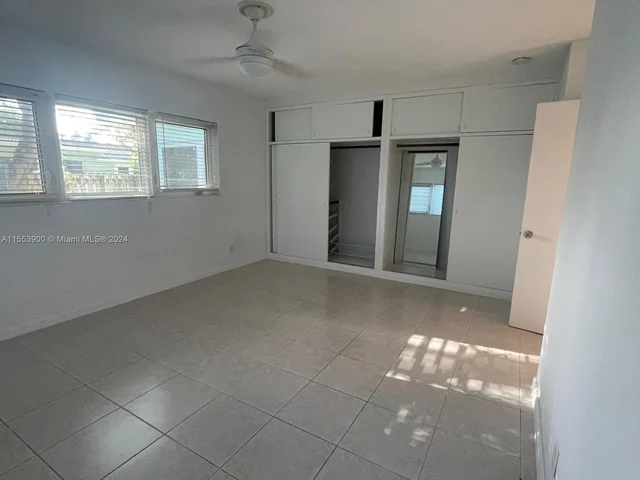 709 NE 25th Ave, Pompano Beach FL 33062