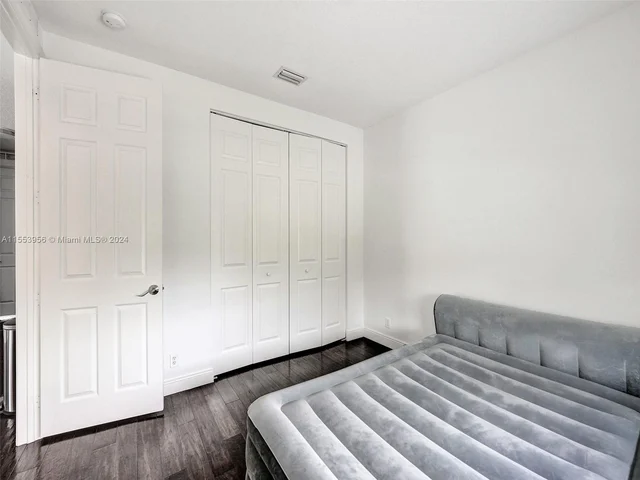 9342 Madewood Ct, West Palm Beach FL 33411