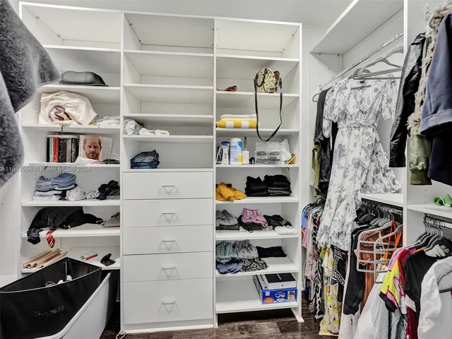 9342 Madewood Ct, West Palm Beach FL 33411