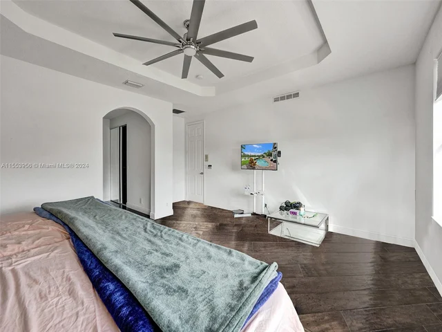 9342 Madewood Ct, West Palm Beach FL 33411