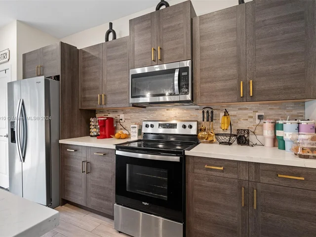 770 SE 18th St # 0, Homestead FL 33034