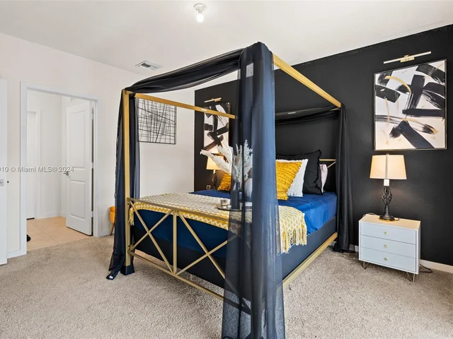 770 SE 18th St # 0, Homestead FL 33034