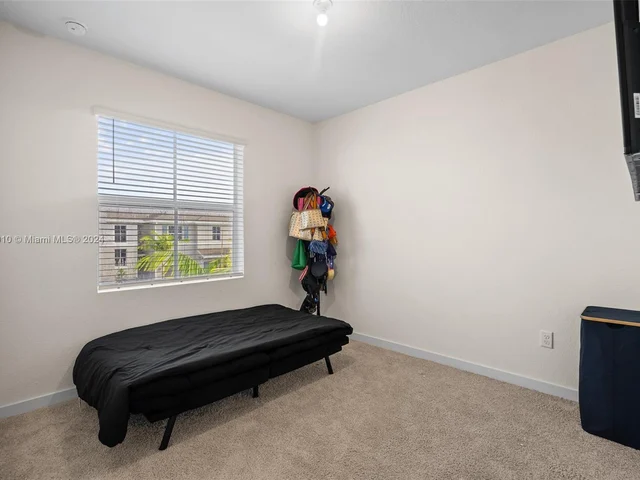 770 SE 18th St # 0, Homestead FL 33034