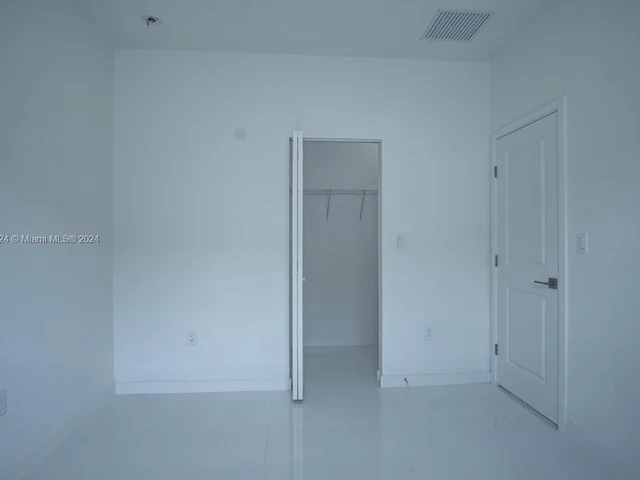 22490 SW 124 ST, Miami FL 33170