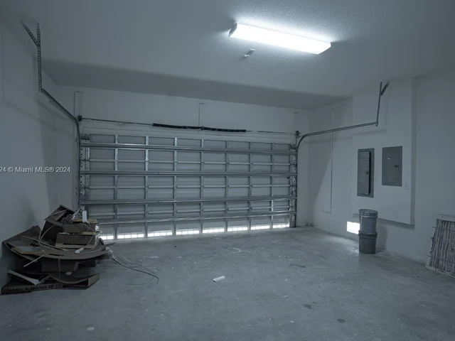 22490 SW 124 ST, Miami FL 33170