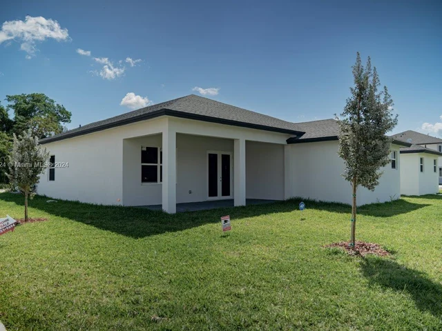 22490 SW 124 ST, Miami FL 33170