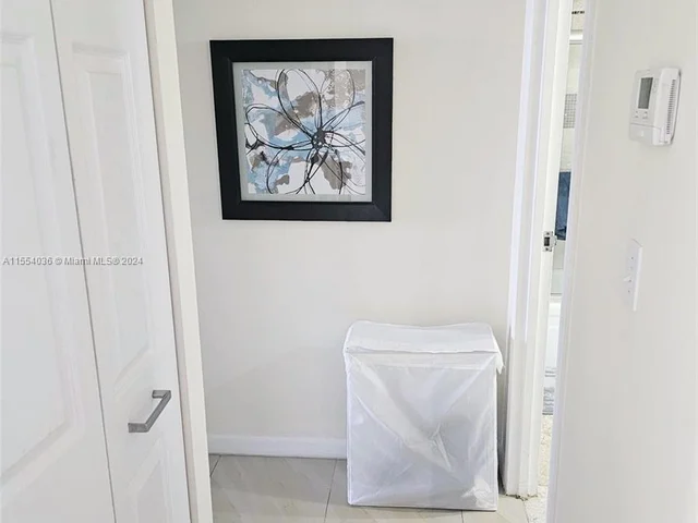 601 Three Islands Blvd # 511, Hallandale Beach FL 33009