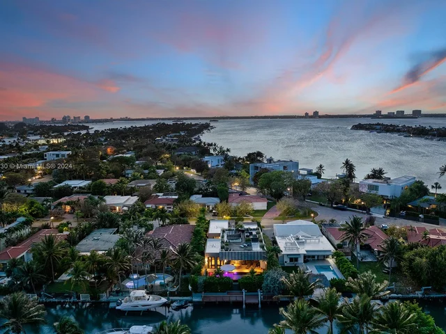 8055 Noremac Ave, Miami Beach FL 33141