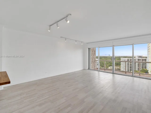 2451 Brickell Ave # 15K, Miami FL 33129